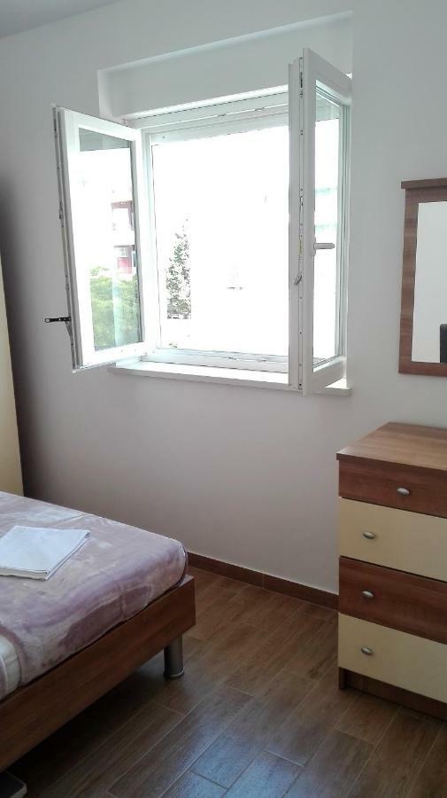 Apartament Sibenska Oaza Szybenik Zewnętrze zdjęcie