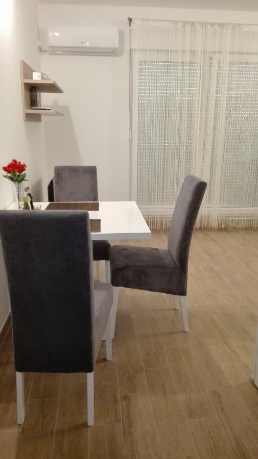 Apartament Sibenska Oaza Szybenik Zewnętrze zdjęcie