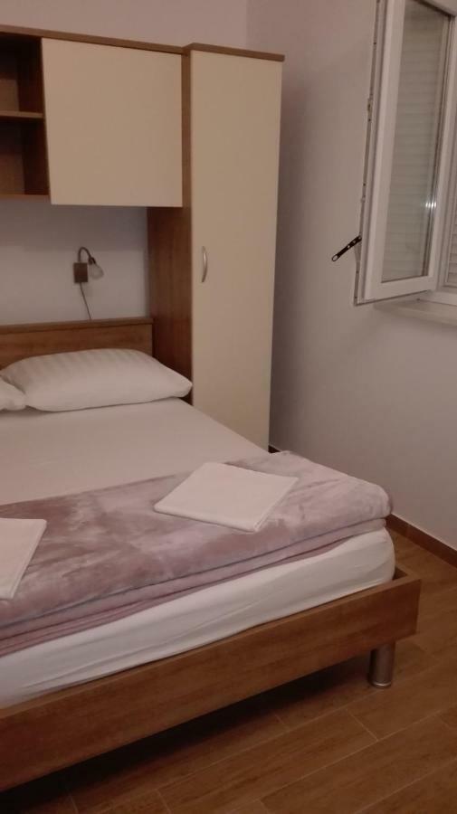 Apartament Sibenska Oaza Szybenik Zewnętrze zdjęcie